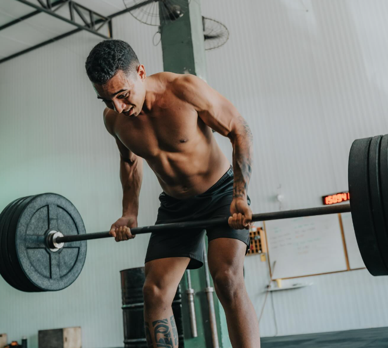 Pedro Medeiros demonstrando exercício